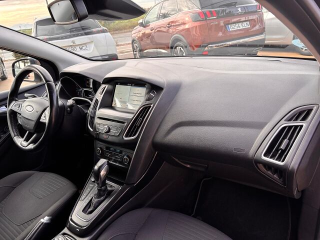 FORD FOCUS TITANIUM ESTATE 1.5 TDCI AUTO SPANISH LHD IN SPAIN 80000 MILES 2017